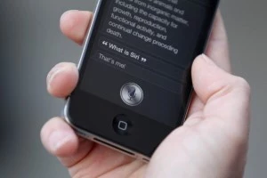 Apple's Digital Assistant, Siri, Gets Sued! Siri Lawsuit Claims Apple's Ads are Misleading